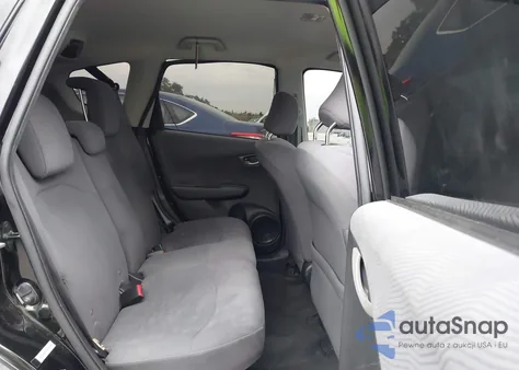 2011 Honda Fit из США, поврежденный, VIN JHMGE8H38BC023362